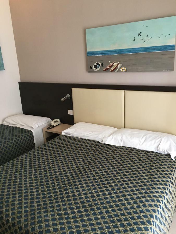 Hotel Rudy Cervia Exterior foto